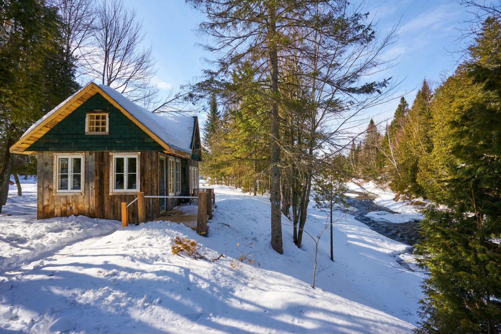 Le Baluchon Eco-Villegiature Saint-Paulin المظهر الخارجي الصورة