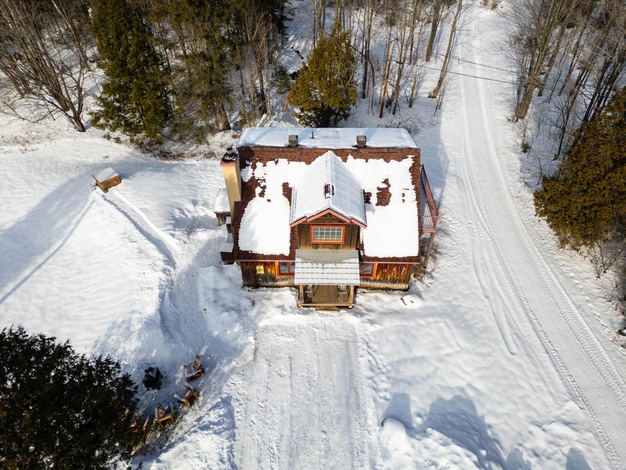 Le Baluchon Eco-Villegiature Saint-Paulin المظهر الخارجي الصورة